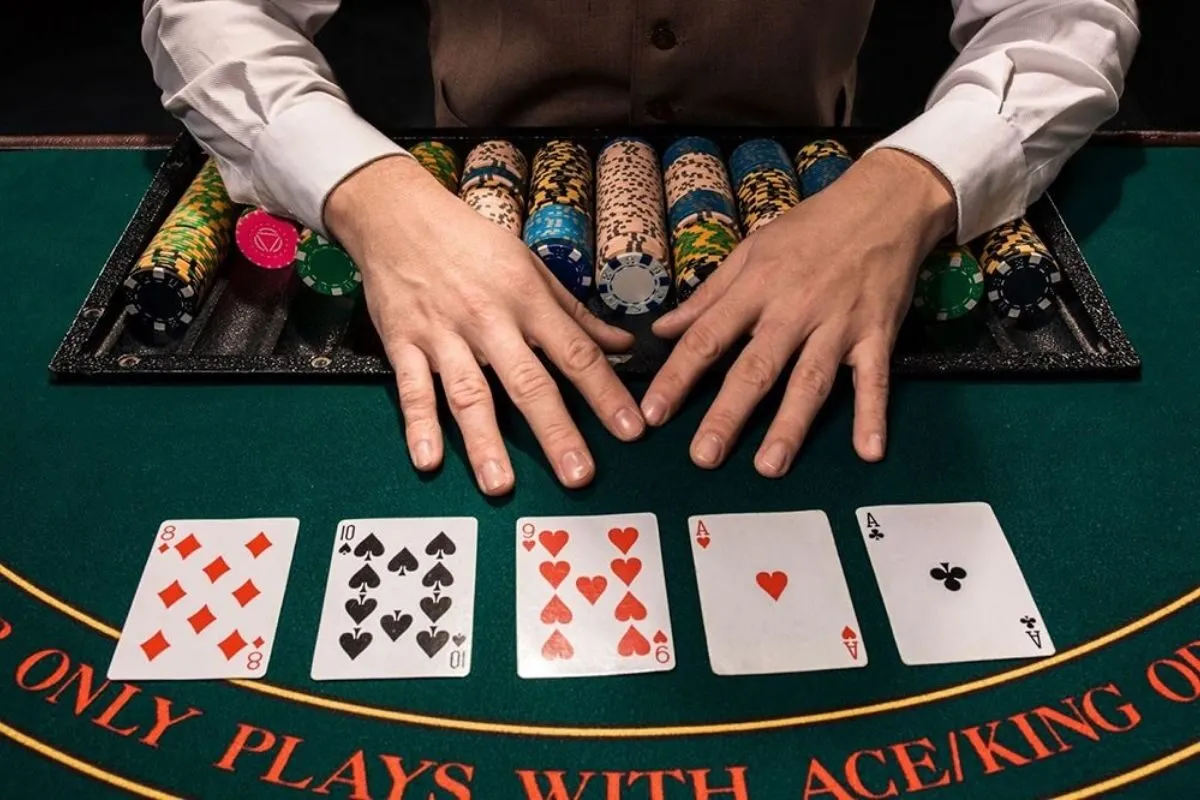 thử vận may rước tài lộc với game bài poker